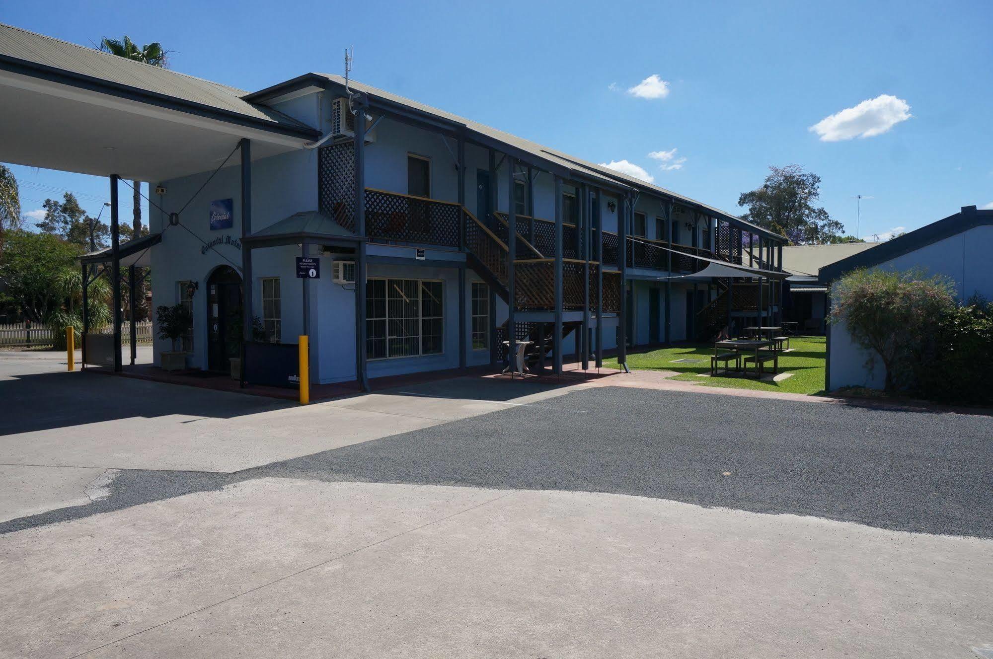 Colonial Motel ริชมอนด์ ภายนอก รูปภาพ
